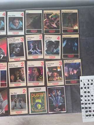 Cartas Stranger Things
