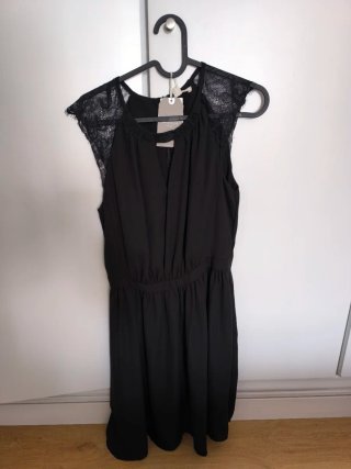 Vestido Springfield Negro