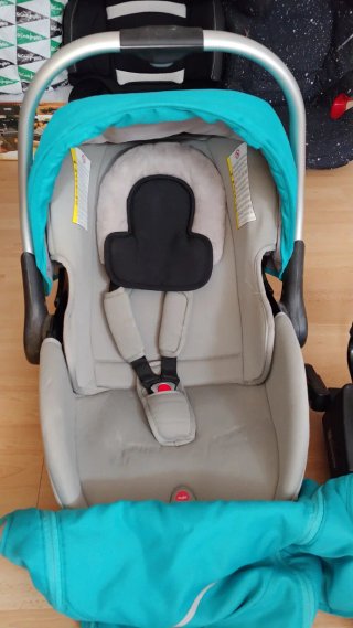 Maxicosi + Isofix (Sono Casualplay)