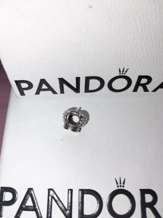 Pandora Corona Plata