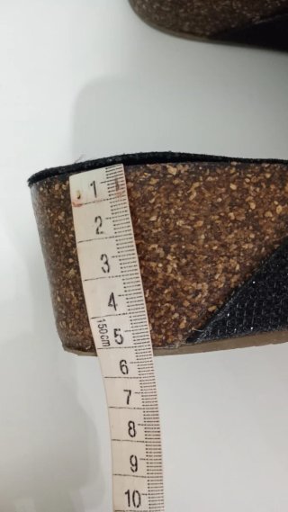Sandalias negras con brillo