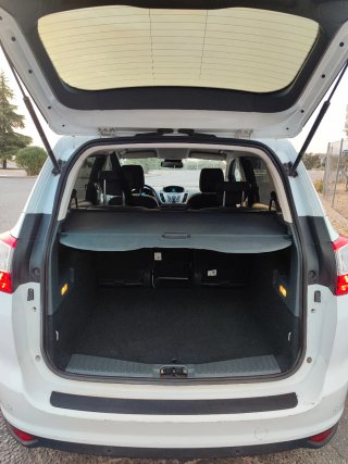 Ford Grand C-MAX 2015