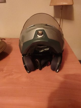 Casco de moto integral plateado