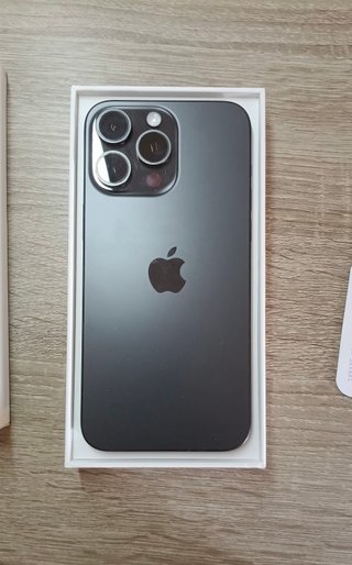 iPhone 15 Pro Max Negro/Gris