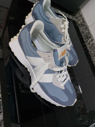 Deportivas New Balance Azul y Blanco