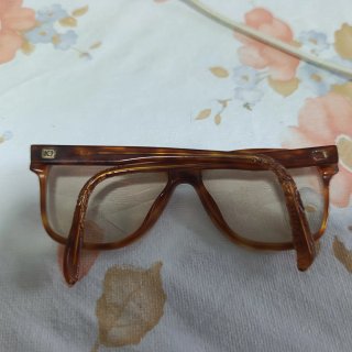 Gafas de ver marrones
