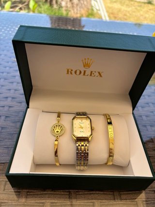 Reloj y pulseras Rolex nuevos con caja nueva