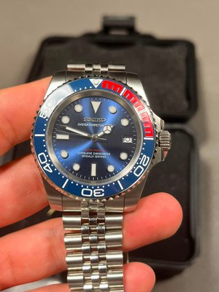 Reloj Seiko Mod Submariner – Dial Azul y Rojo