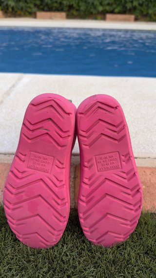 Botas de agua rosas niña