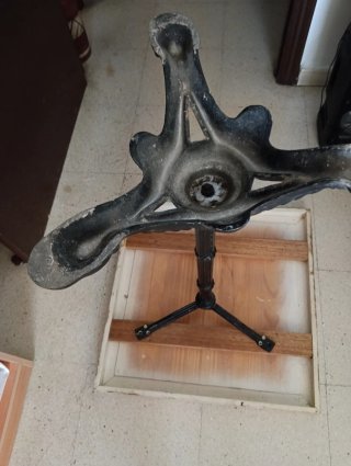 Mesa auxiliar vintage 60x60 cm madera