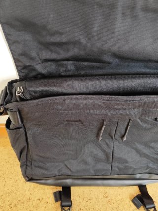 Bolsa bandolera Nike negra