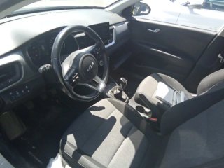 SIN ENTRADA! KIA Stonic 2022 ETIQUETA ECO 70000KM!
