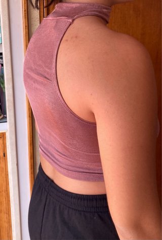 Top crop Shein rosa envejecido