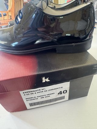 Zapatos de vestir charol negros