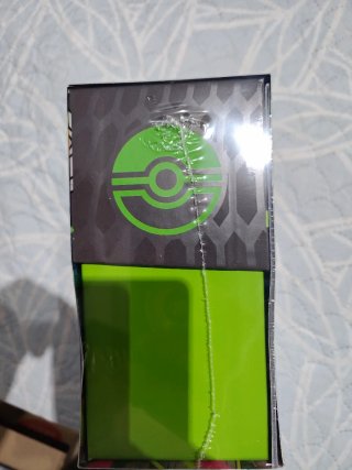 ETB Pokémon Equilibrio Perfecto Precintada