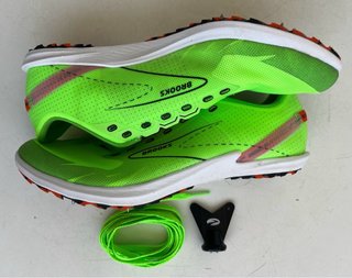Brooks Draft XC Zapatillas talla 42,5 ; 27cm.