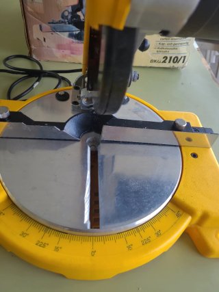 Sierra circular oscilante Einhell Bavaria 210/1 85