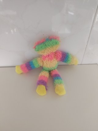 Peluche Huggy Wuggy Arcoíris