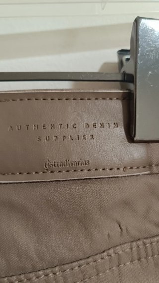 Pantalón Stradivarius Beige Talla L/40