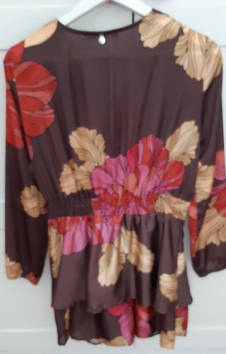 Vestido Rinascimento Satinado Naranja y Marrón
