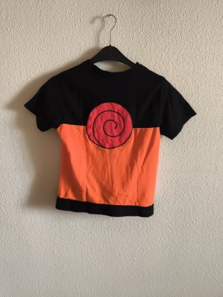Camiseta Naruto Negra y Naranja