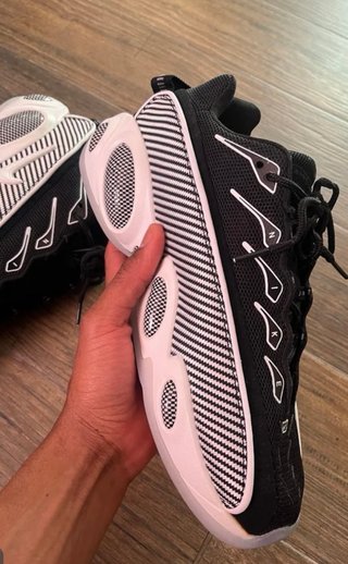 Nike NOCTA Zapatillas Negras y Blancas