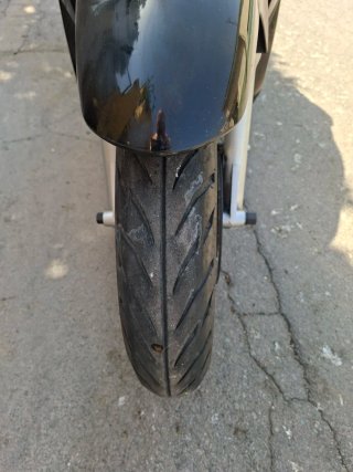 Moto Scooter SYM Negra