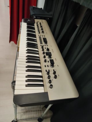 Sintetizador KORG KingKORG