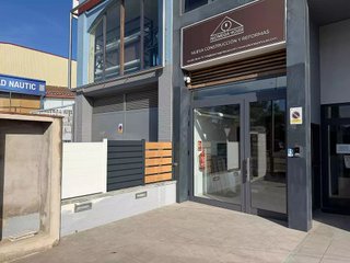 Local comercial en venta en Empuriabrava en Castelló d´Empúries