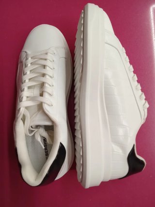 Zapatillas Zara Blancas y azul de hombre Nuevas