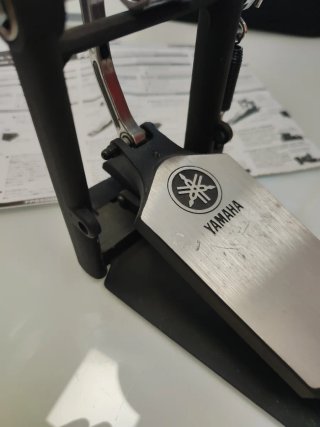 Bombo Yamaha FP9500D