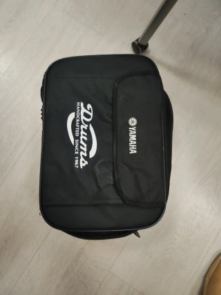 Bombo Yamaha FP9500D