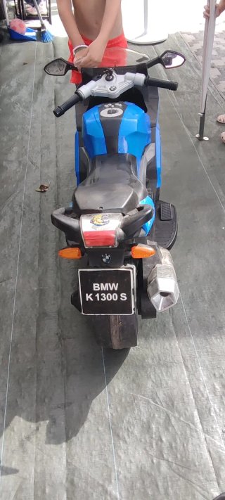 Moto Eléctrica Infantil BMW Azul