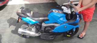 Moto Eléctrica Infantil BMW Azul
