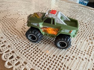 Coche de Juguete con Sonido