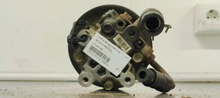 BOMBA DIRECCION CHRYSLER VOYAGER (RG) * 4743974AB