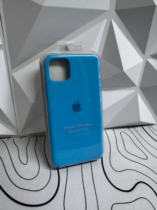 Funda iPhone 11 Pro Max Celeste Apple