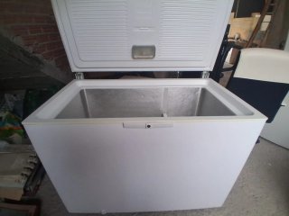 Congelador Arcon Whirlpool WHE3133