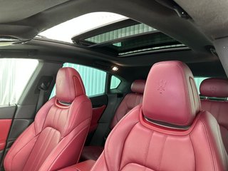MASERATI Levante V6 275 HP D AWD