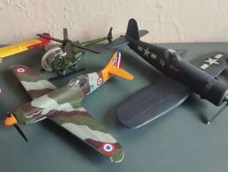 Desguace Aviones Juguete LEER DESCRIPCIÓN