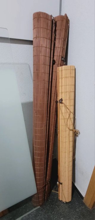 Cortinas de bambú y madera enrollables