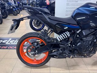 KTM 125  Duke (modelo actual) 2024