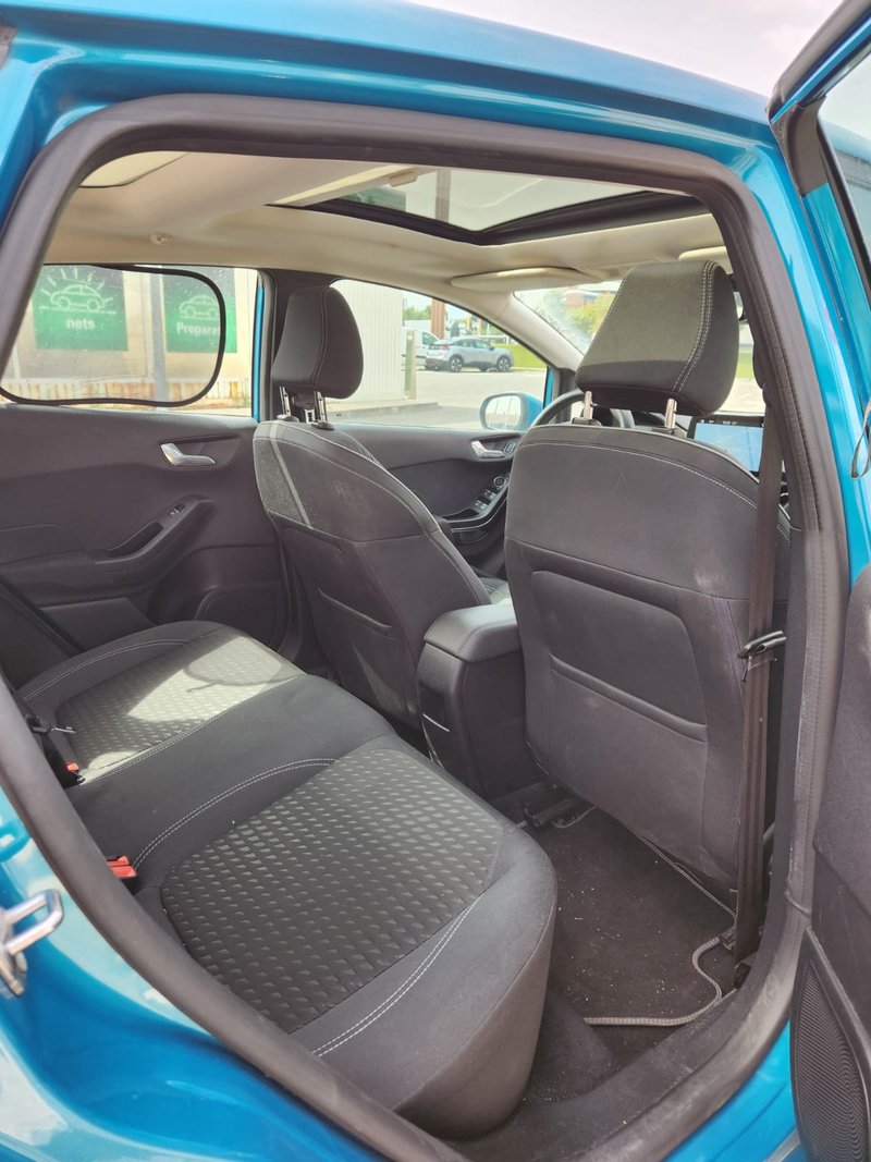 Ford Fiesta 1.0 EcoBoost Titanium S&S 5p 2017, foto 2