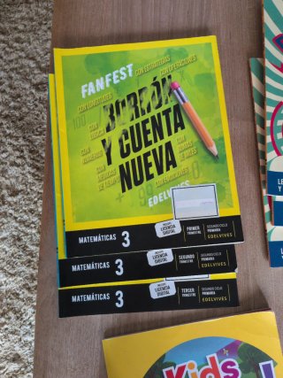 Parte libros 3°primaria Maristas Vigo