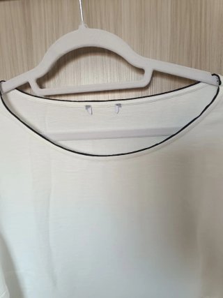 Blusa Blanca Fluida Mangas Volante T. XL/XXL