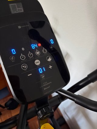 Bicicleta elíptica gimnasio