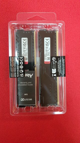 Sin abrir Kingston Fury DDR4 16GB 3200MHz
