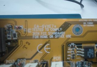 Placa base Gigabyte GA-6VXE7+ con Pentium III