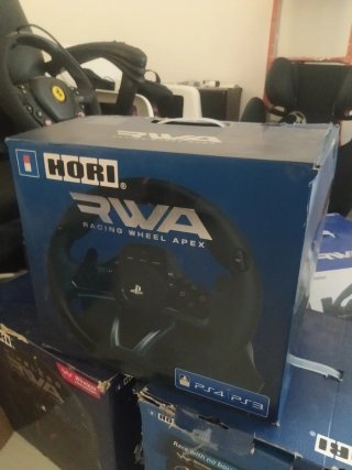 Volante Hori RWA Racing Wheel Apex PS4/PS3