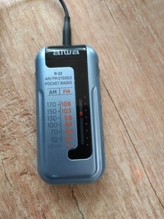 Radio Portátil Aiwa R-22 AM/FM Stereo